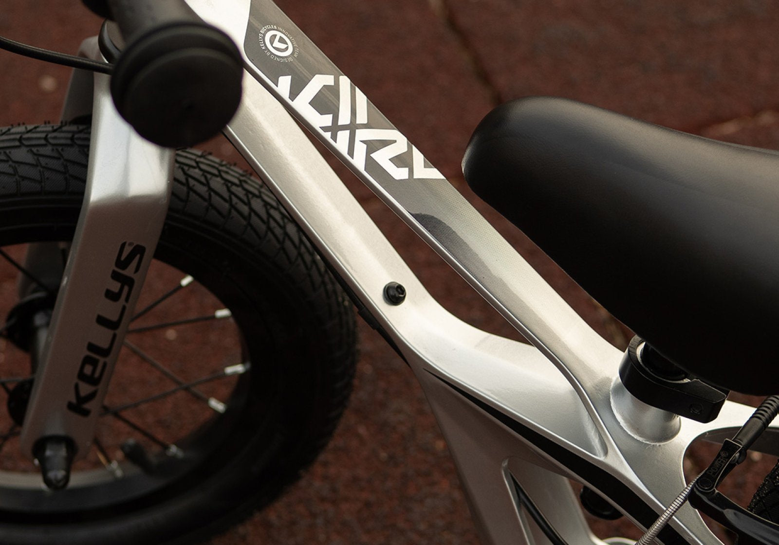 Dviratis KELLYS KIRU RACE PURPLE